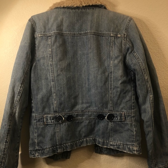 Abercrombie & Fitch Jean jacket. - Picture 5 of 5